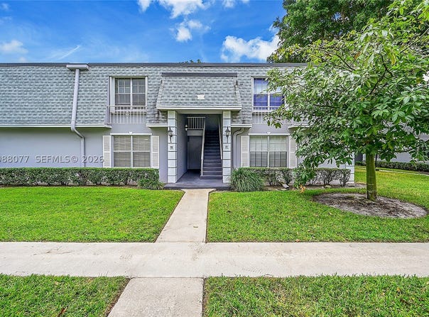 306 NW 69th Ave, Plantation, FL 33317