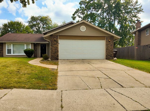 22627 Mission Drive, Richton Park, IL 60471