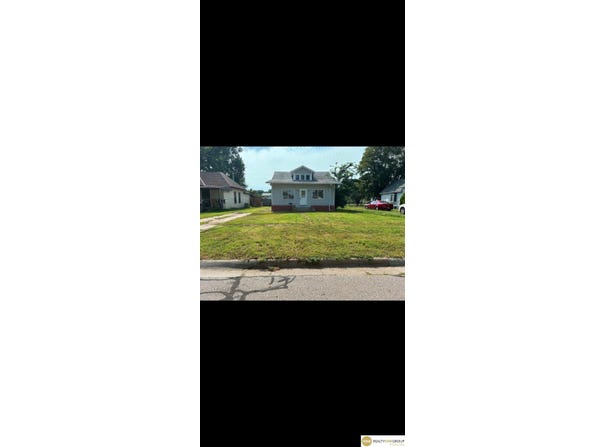 606 S Lexington Avenue, Hastings, NE 68901