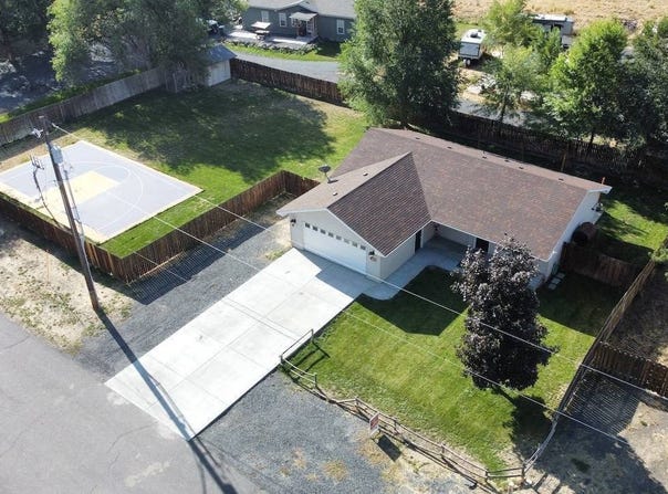 209 E Hanley BLVD, Hines, OR 97738