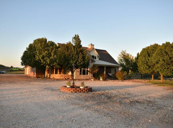 37135 Carter Rd, Waynoka, OK 73860