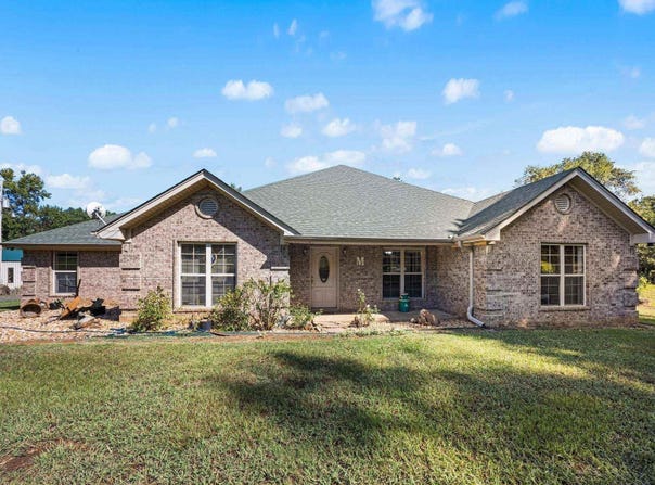 33 E LEWISBURG, Vilonia, AR 72173