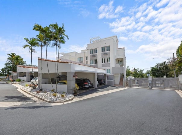 Cond D'villas CARR 833 KM 11.8, GUAYNABO, 00971
