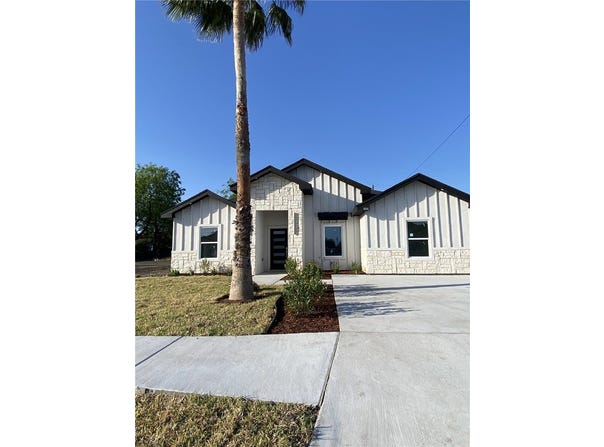604 W La Quinta Drive, TX 78577