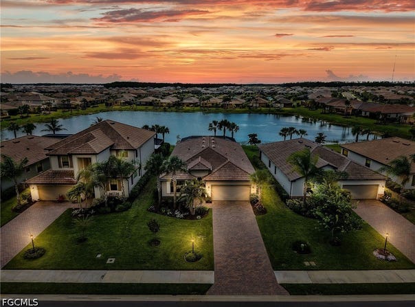 20199 Hartford Boulevard, Estero, FL 33928