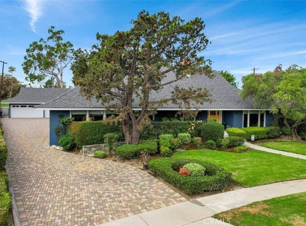 4140 COUNTRY CLUB DRIVE, Lakewood, CA 90712