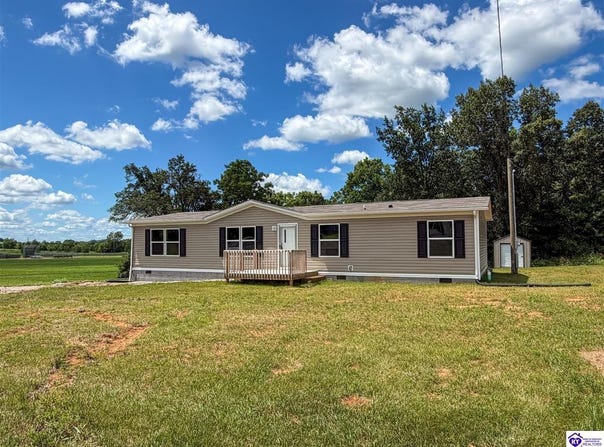 104 N Center Street, Irvington, KY 40146