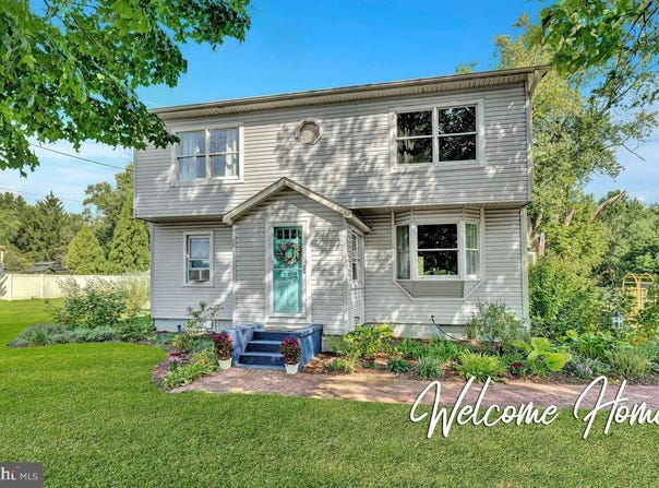 254 FRIENDSHIP Road, CRANBURY, NJ 08512