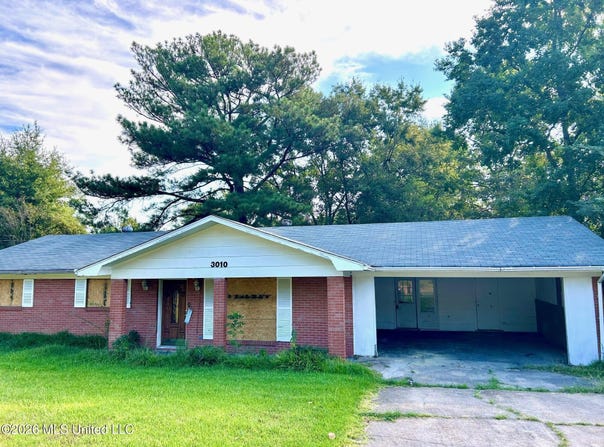 3010 Suncrest Drive, Jackson, MS 39212