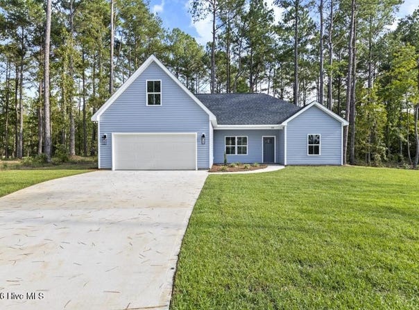 105 Plum Court, Burgaw, NC 28425