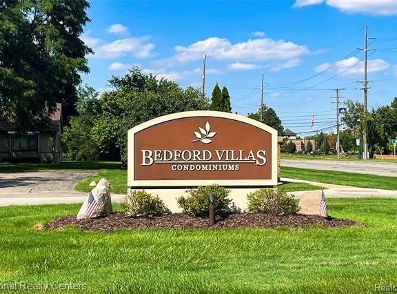 41646 BEDFORD DR, Canton Twp, MI 48187