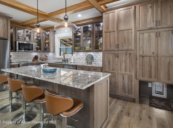 196 Silver Mountain Drive, Glenwood Springs, CO 81601