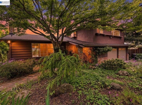 4977 Proctor Rd, Castro Valley, CA 94546