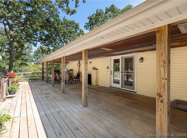 45 Lowell Williams Road, Linn Creek, MO 65052