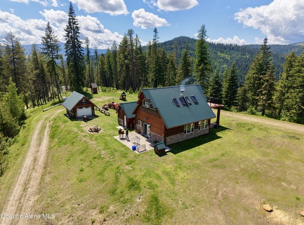 1878 Eaton Ln, Kingston, ID 83839