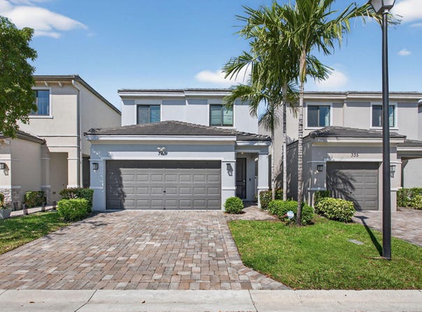 325 NW 33rd Lane, Pompano Beach, FL 33069