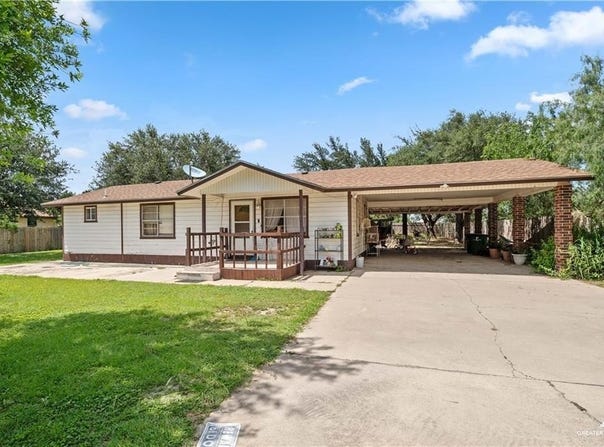2006 Frontier Drive, Palmview, TX 78574