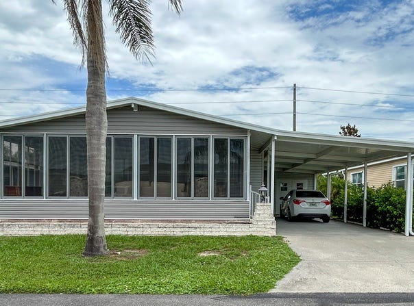 424 Barcelona Blvd, Arcadia, FL 34266