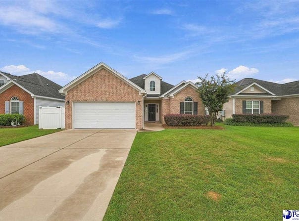 1582 Valparaiso Dr, Florence, SC 29501
