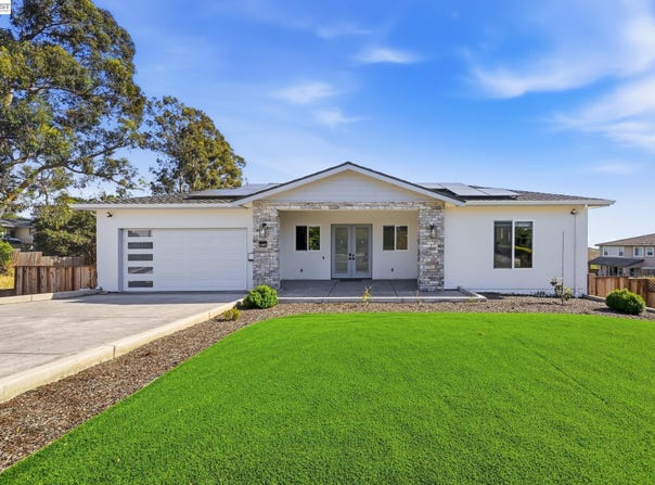 4683 Proctor Rd, Castro Valley, CA 94546