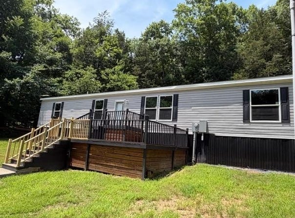 599 New Hope Rd, Celina, TN 38551