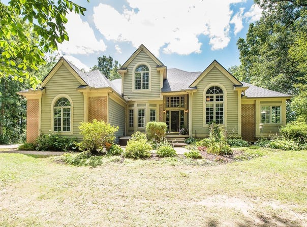 8208 Parker Road, Saline, MI 48176