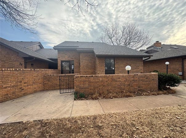 1899 Saddleback Boulevard, Norman, OK 73072