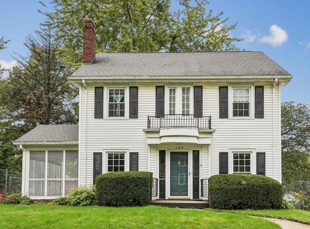 164 Lovejoy Avenue, Waterloo, IA 50701