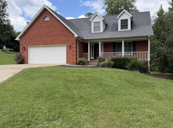 111 N Salem Dr, Bardstown, KY 40004