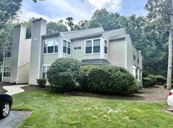 18 Pheasant Meadow Dr, Smithville, NJ 08205