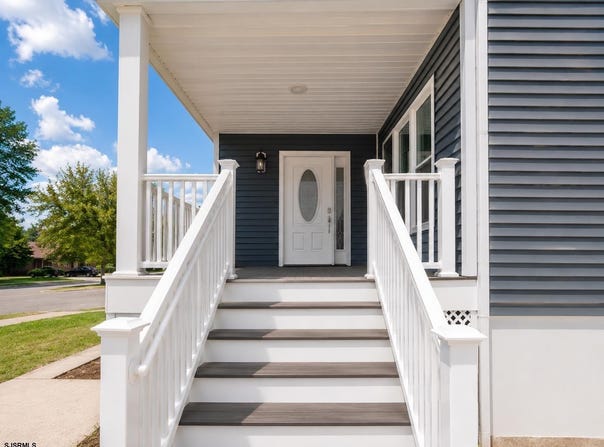 202 Palermo Ave, Egg Harbor Township, NJ 08234