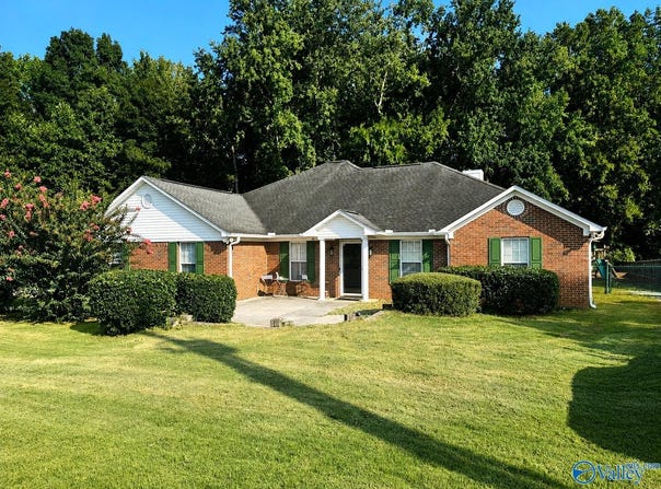 134 Timberlake Drive, Ardmore, AL 35739