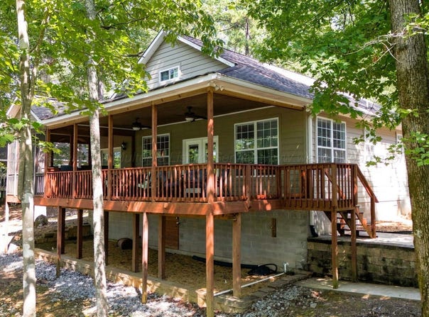 703 W POINTE Dr, Arley, AL 35541