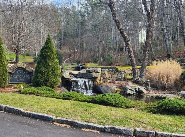 145 Ivywood Lane, Laurel Park, NC 28739