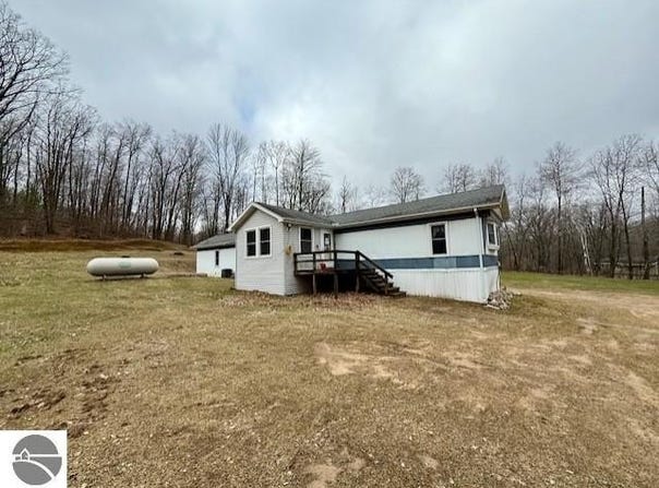2888 Timberlane Road, Harrison, MI 48625