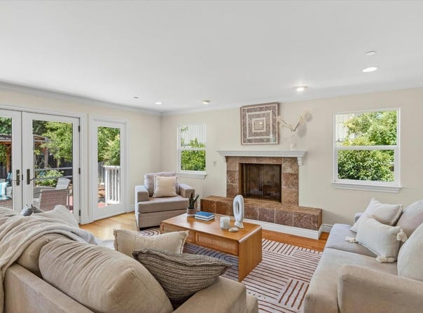 1078 Boranda AVE, MOUNTAIN VIEW, CA 94040