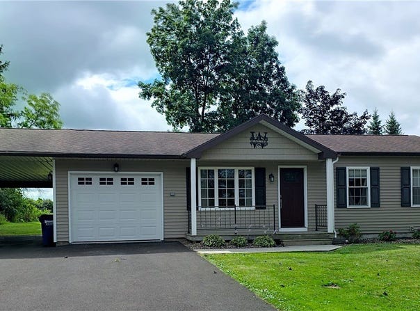 2706 Forest Hill Drive, Auburn, NY 13021