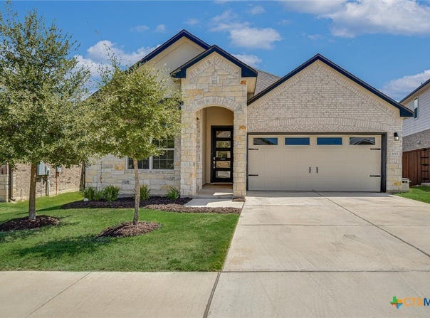 1013 Bear Track Loop, Georgetown, TX 78628