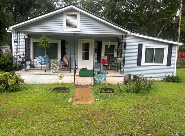 507 College Street, Greensboro, AL 36744