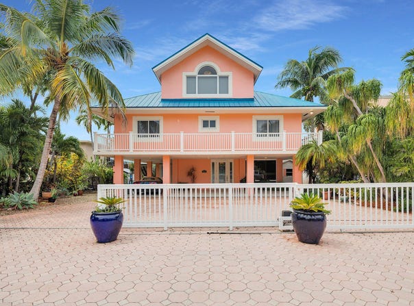 1218 Mockingbird Road, Key Largo, FL 33037