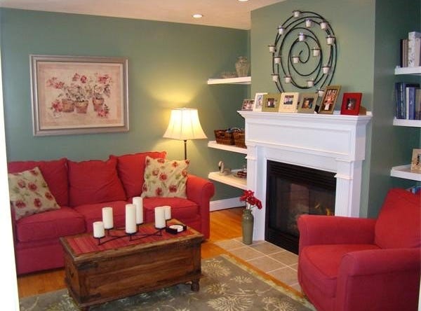 51 Sumner St, Quincy, MA 02169