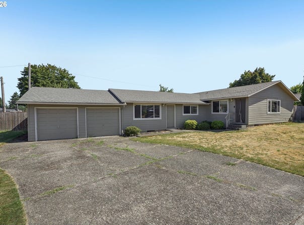 3305 NE 15TH St, Gresham, OR 97030