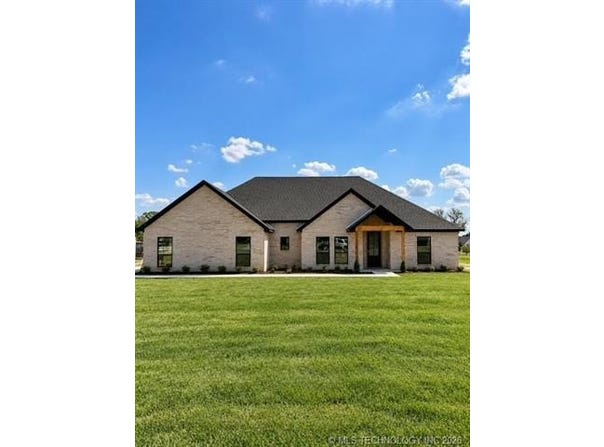 17 Wilson Loop, Durant, OK 74701