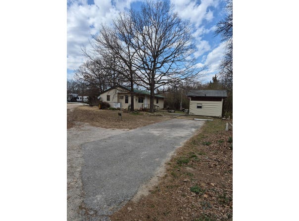 217 Blue Spruce Drive, Eucha, OK 74342