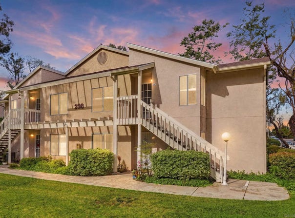 236 Diamond Way, Vista, CA 92083
