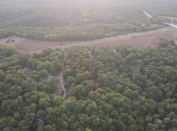 Brown Bend Rd, Edwards, MO 65326