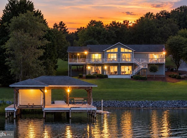 1164 OAK GROVE Drive, MINERAL, VA 23117