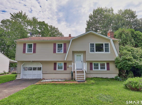 68 Eagle Place, West Haven, CT 06516