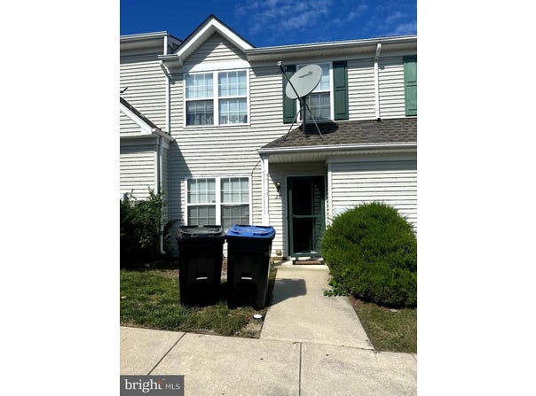 27 GRISTMILL Lane, LAUREL SPRINGS, NJ 08021