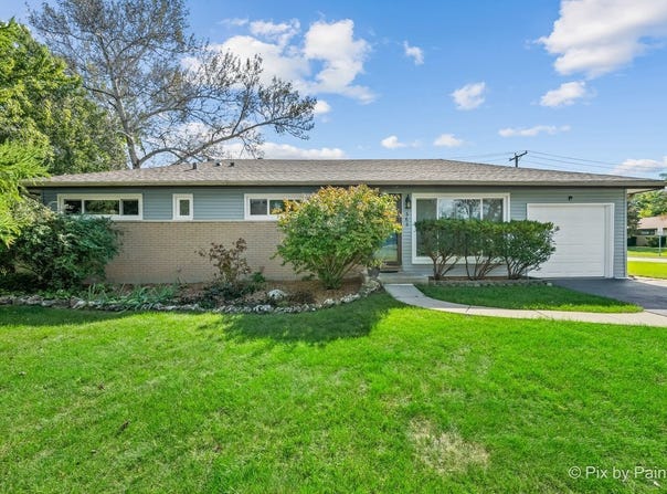 365 Kingman Lane, Hoffman Estates, IL 60169
